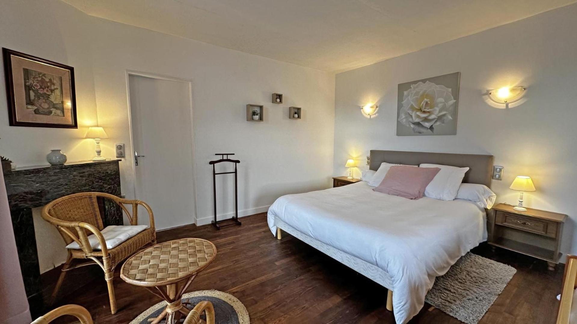 Chez Doussaud Bed & Breakfast Bessines-sur-Gartempe Eksteriør bilde